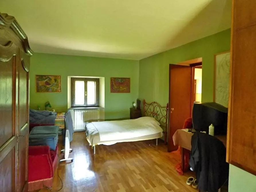 Immagine 6 di Terreno edificabile in vendita  a Barolo