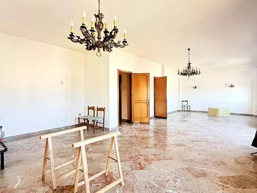 Immagine 37 di Casa trifamiliare in vendita  a Marsala