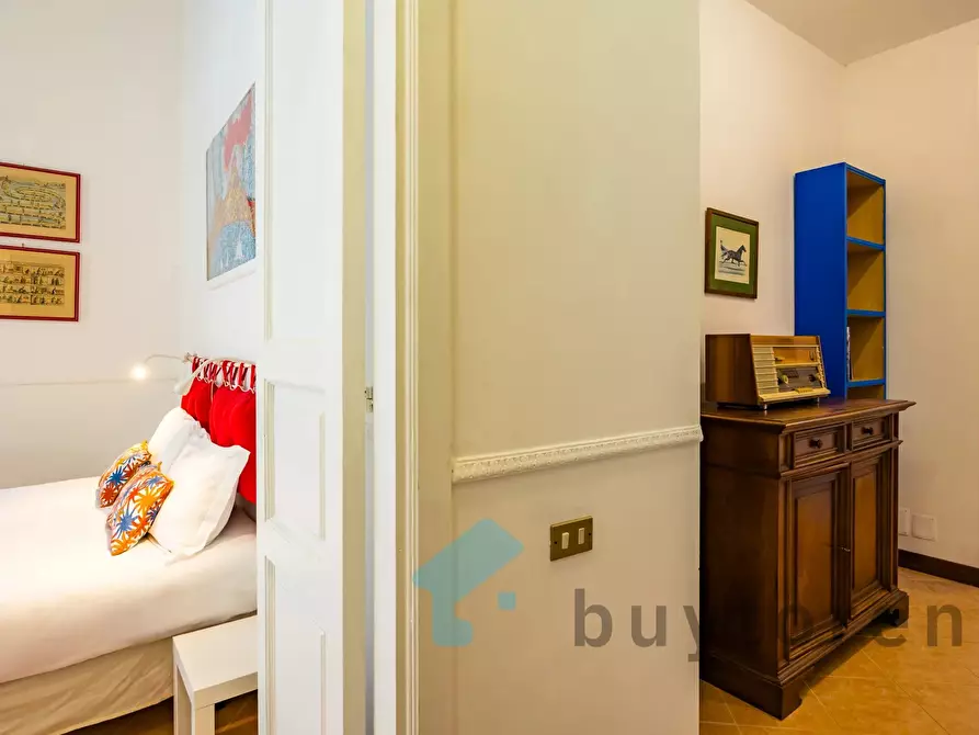 Immagine 36 di Casa trifamiliare in vendita  in Piazzetta Rosario di Palazzo, 10. a Napoli