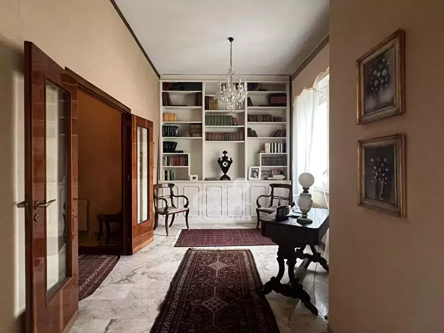 Immagine 16 di Casa trifamiliare in vendita  a Marsala