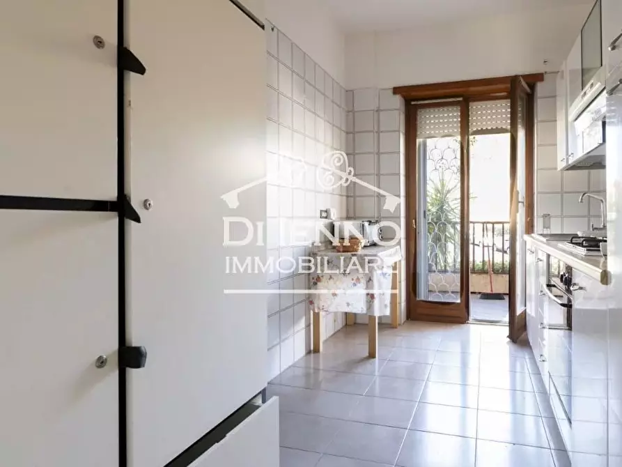 Immagine 19 di Casa trifamiliare in vendita  in Via Renato Mainardi a Roma