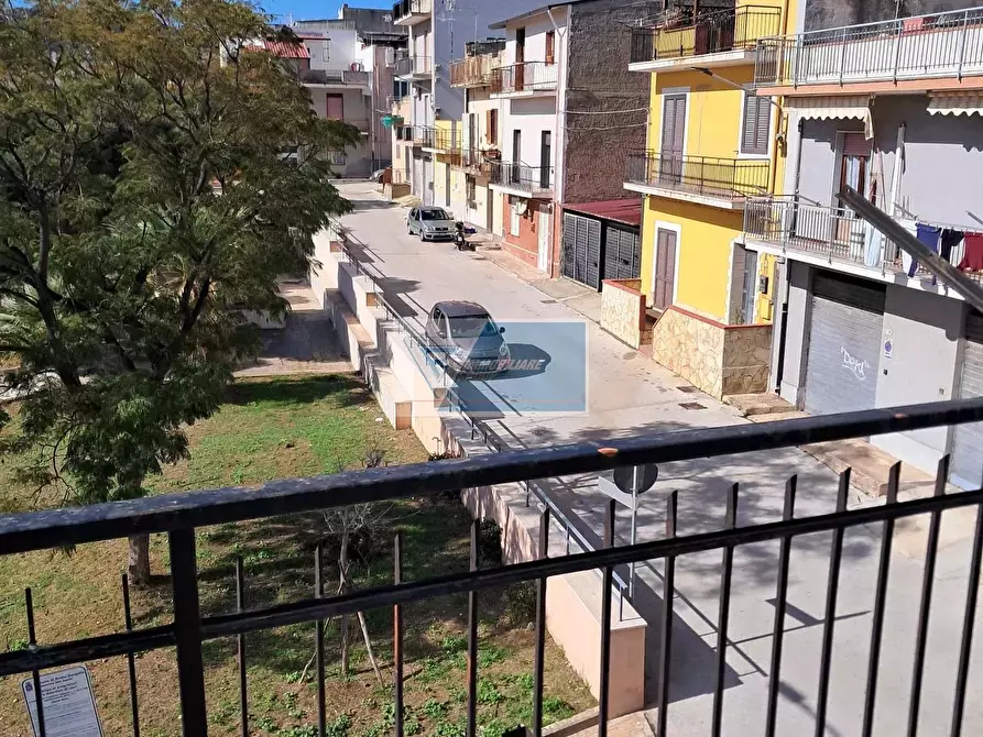 Immagine 35 di Casa trifamiliare in vendita  a Buccheri