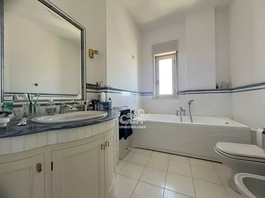 Immagine 28 di Casa trifamiliare in vendita  a Marsala