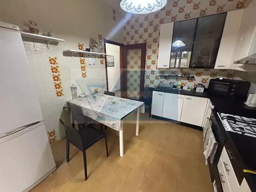 Immagine 8 di Casa trifamiliare in vendita  a Siracusa