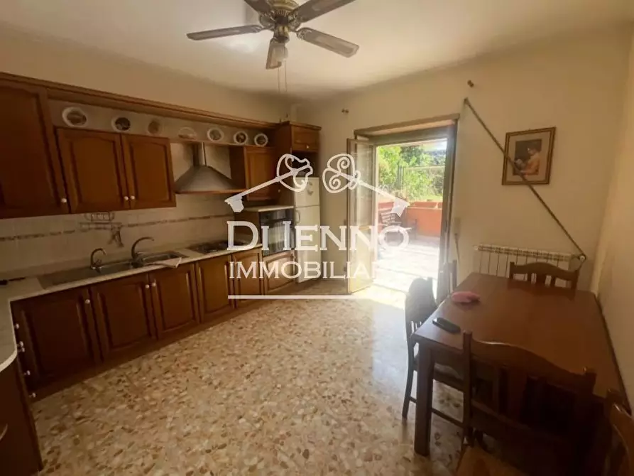 Immagine 22 di Casa trifamiliare in vendita  in Via Terranuova Bracciolini a Roma