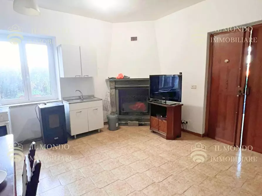 Immagine 5 di Casa trifamiliare in affitto  in Strada di Colle Pedeschiavo a Palombara Sabina