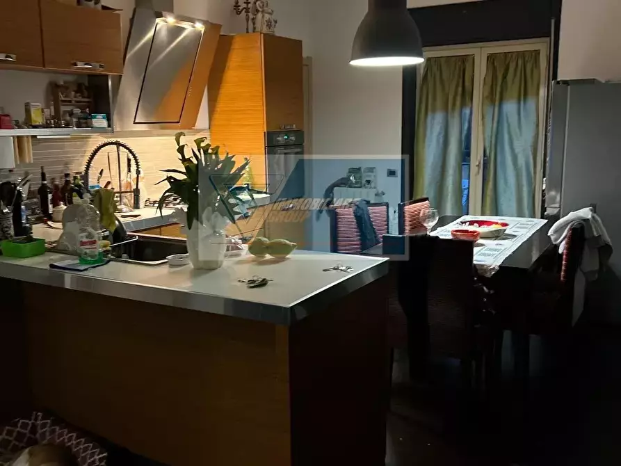 Immagine 4 di Casa trifamiliare in vendita  in Via Lentini a Siracusa