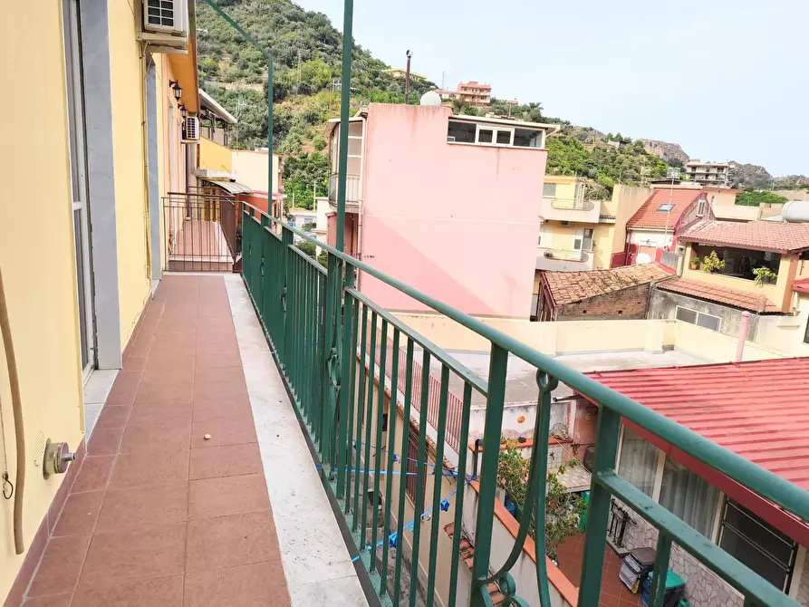 Immagine 7 di Casa trifamiliare in vendita  in Via San Nicolò a Messina