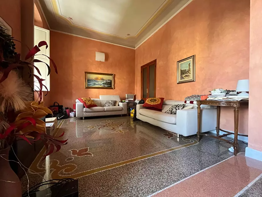 Immagine 4 di Casa trifamiliare in vendita  in Corso Giuseppe Mazzini a Lavagna