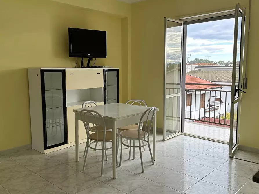 Immagine 3 di Casa trifamiliare in vendita  in Via delle Orchidee a Villapiana