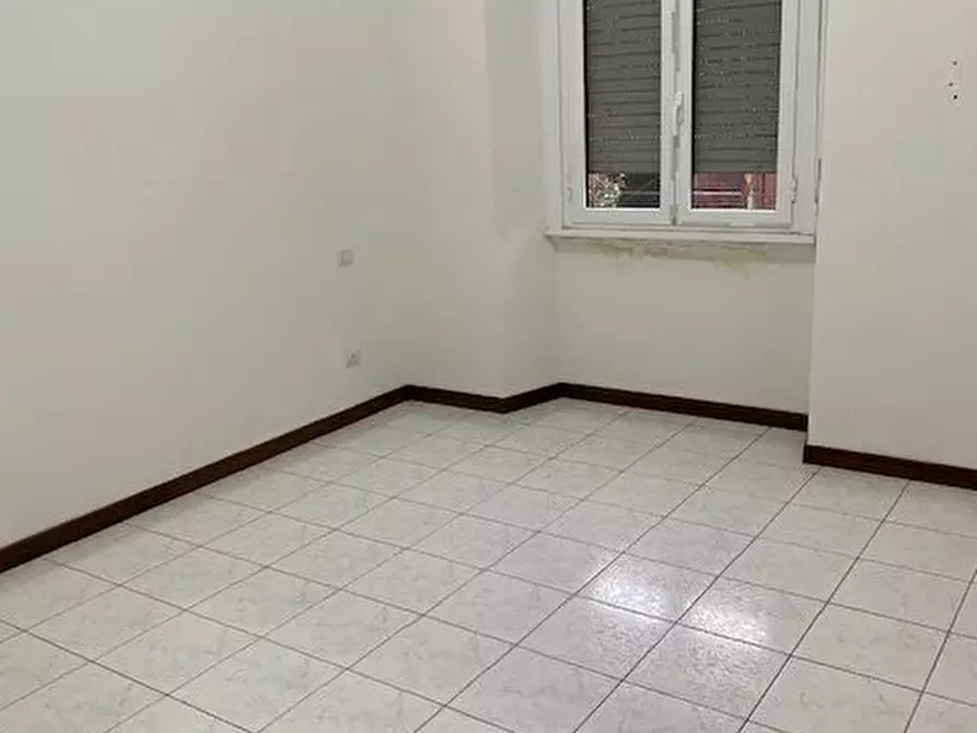 Immagine 8 di Casa trifamiliare in affitto  a Milano