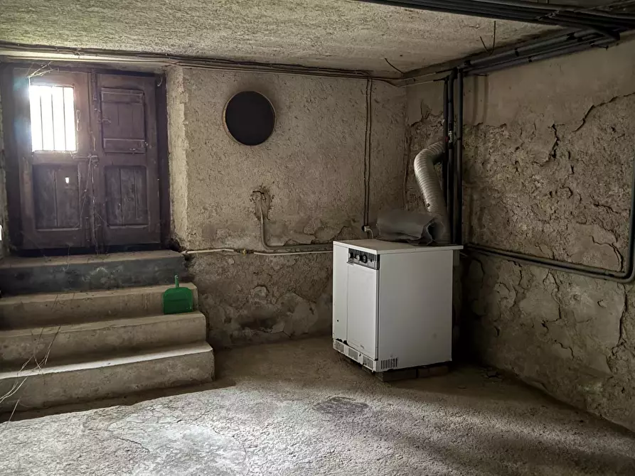 Immagine 24 di Casa trifamiliare in vendita  in Via della Repubblica, 26 a Santo Stefano Di Rogliano