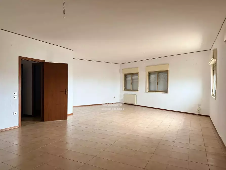 Immagine 1 di Casa trifamiliare in vendita  a Marsala