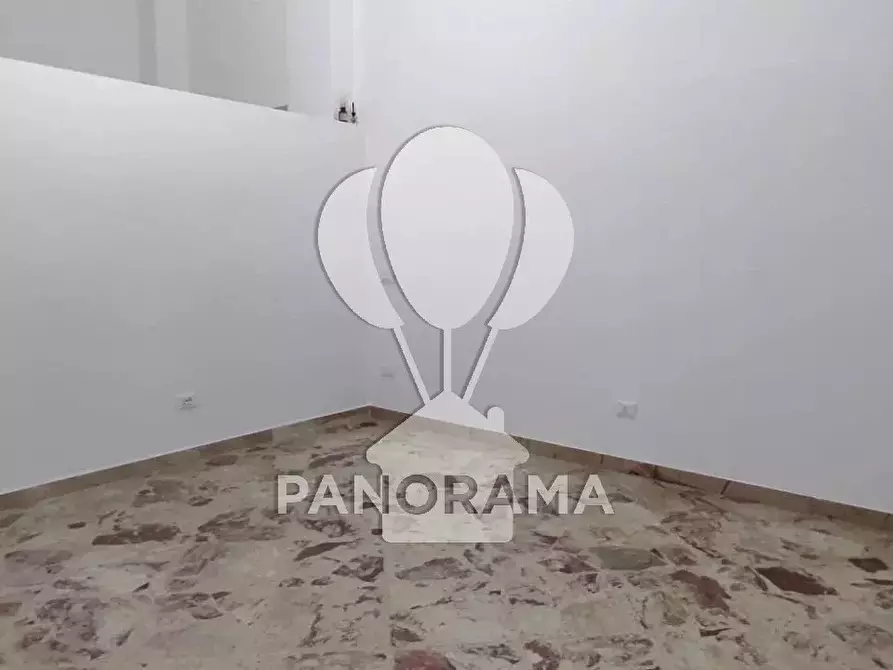 Immagine 13 di Castello in affitto  in via arrivabene a Alcamo