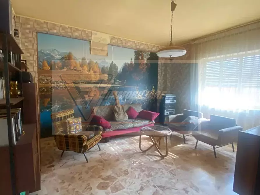 Immagine 7 di Casa trifamiliare in vendita  in Viale Santa Panagia a Siracusa