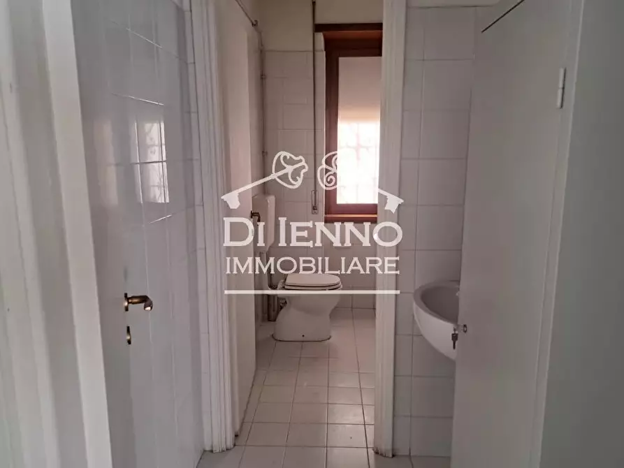 Immagine 9 di Attico in affitto  in Via Lomazzo a Roma