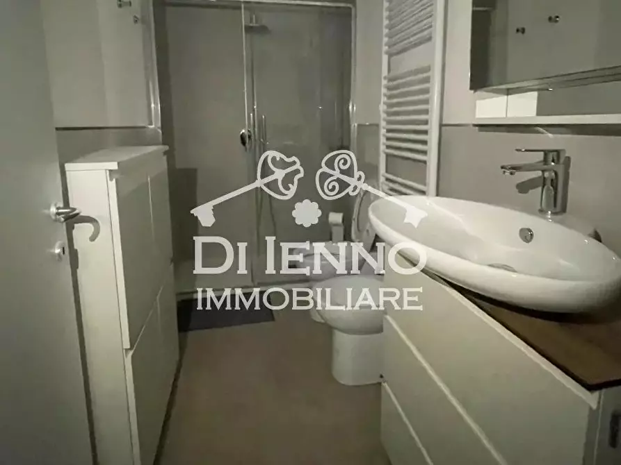 Immagine 13 di Casa trifamiliare in affitto  in Via Vitaliano Brancati a Roma