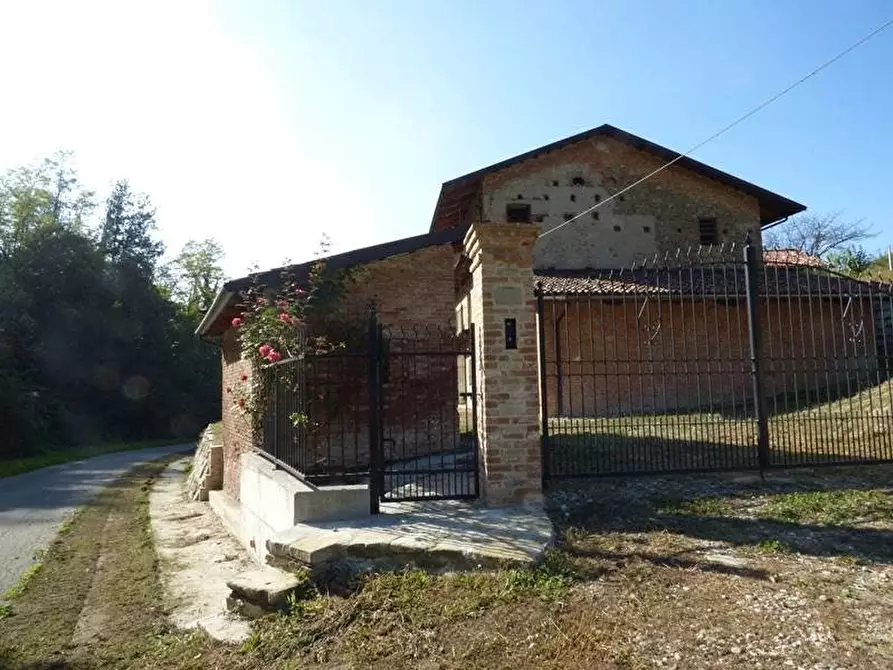 Immagine 2 di Terreno edificabile in vendita  a Dogliani