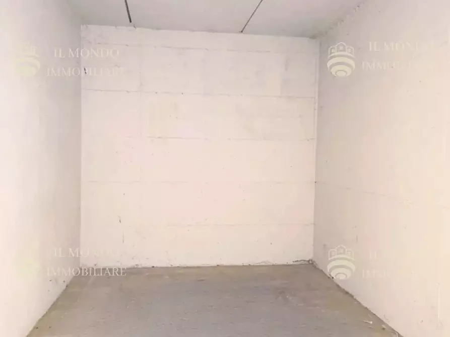 Immagine 29 di Casa trifamiliare in vendita  in Via Pietro Nenni, 8 a Palombara Sabina