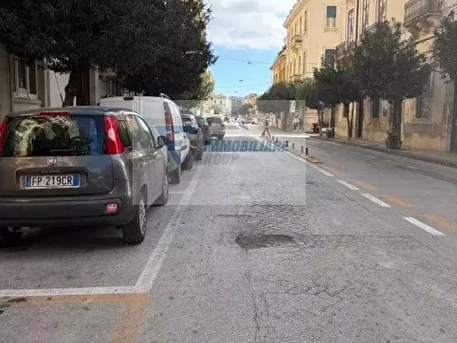 Immagine 32 di Casa trifamiliare in vendita  in Via Malta a Siracusa