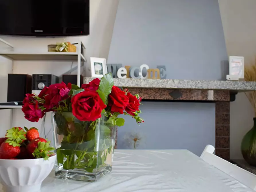 Immagine 2 di Casa trifamiliare in vendita  in Via Lanciano, 10 a Ortona