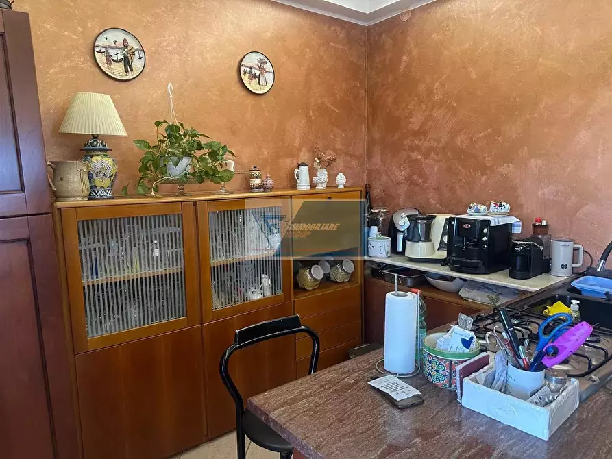 Immagine 4 di Casa trifamiliare in vendita  a Buccheri