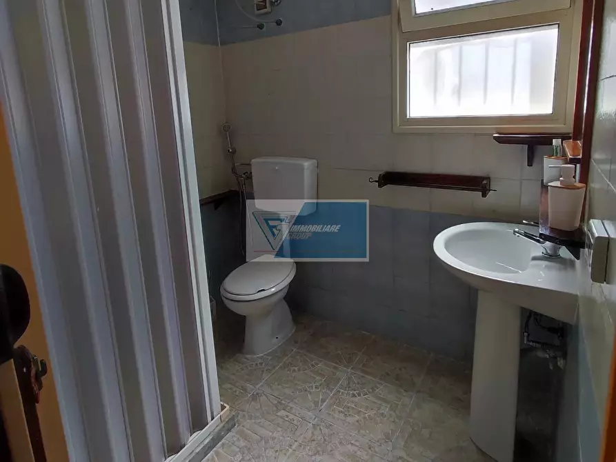 Immagine 4 di Casa trifamiliare in vendita  a Noto