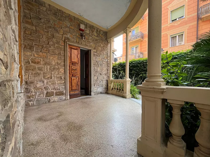 Immagine 2 di Casa trifamiliare in vendita  a Chiavari