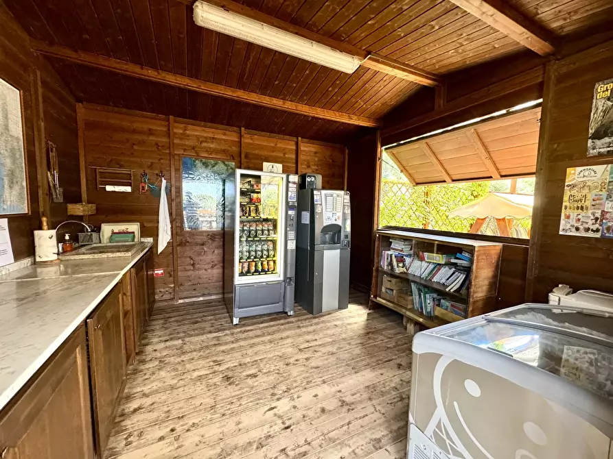 Immagine 41 di Casa trifamiliare in vendita  in via Aurelia Sud, 55. a San Vincenzo