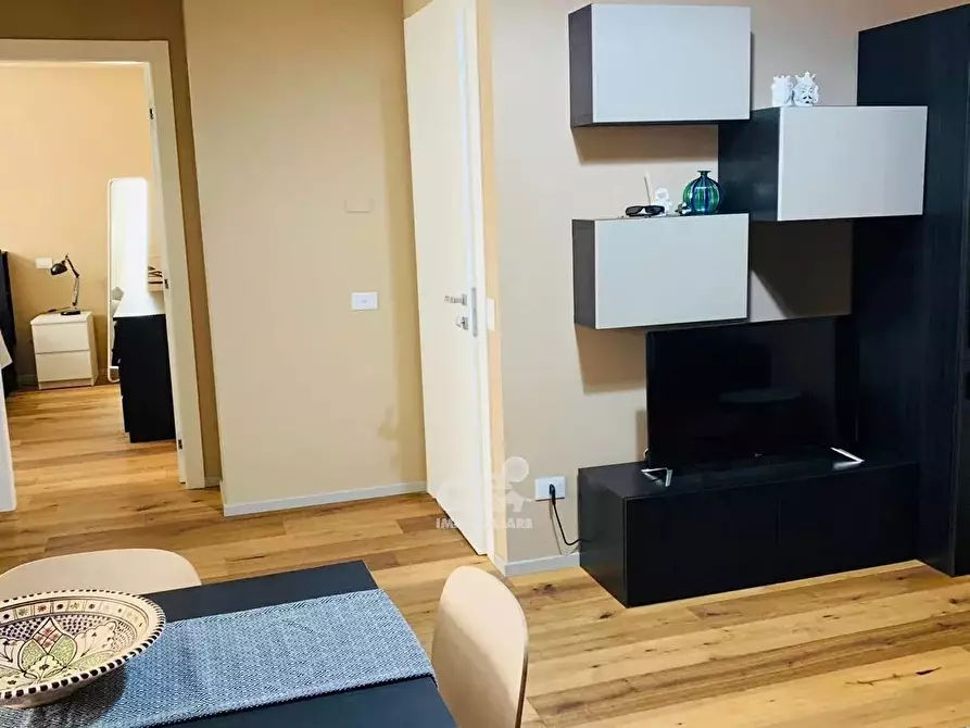 Immagine 12 di Casa trifamiliare in affitto  a Marsala