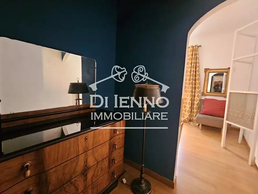 Immagine 28 di Casa trifamiliare in affitto  in Via della Polveriera a Roma