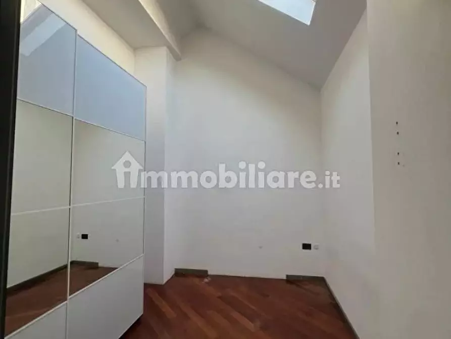 Immagine 26 di Casa trifamiliare in affitto  in Via della Moscova, 10 a Milano
