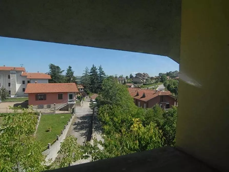 Immagine 10 di Casa trifamiliare in vendita  a Barolo