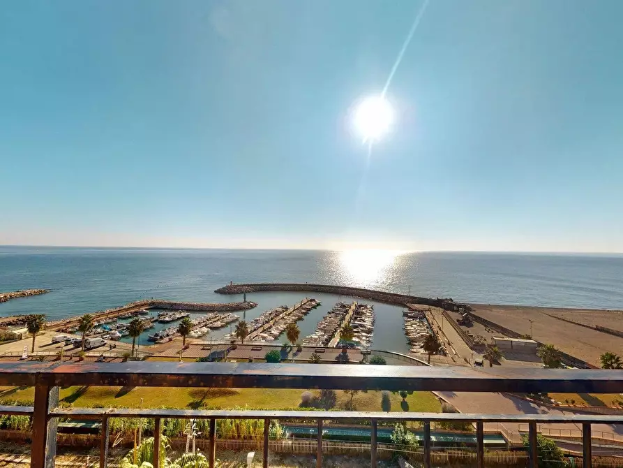 Immagine 27 di Casa trifamiliare in vendita  in Corso Europa 37. a Borghetto Santo Spirito