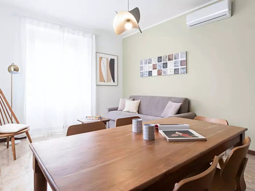 Immagine 7 di Casa trifamiliare in vendita  in Via Lazzaro Palazzi, 6 a Milano