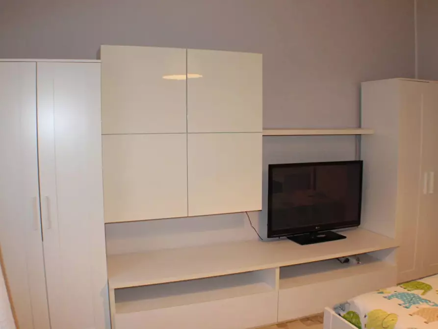 Immagine 6 di Casa trifamiliare in affitto  a Milano