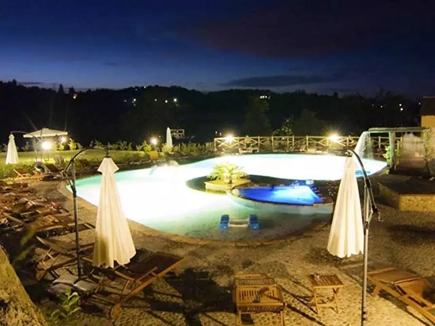 Immagine 5 di Attico in vendita  a Baldissero D'alba