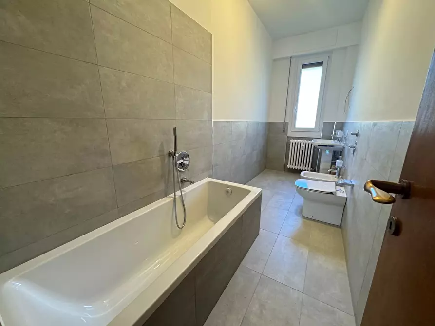 Immagine 36 di Casa trifamiliare in affitto  in Via Giovanni Lulli a Milano