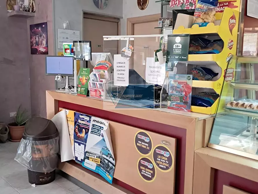 Immagine 10 di Casa trifamiliare in vendita  a Buccheri