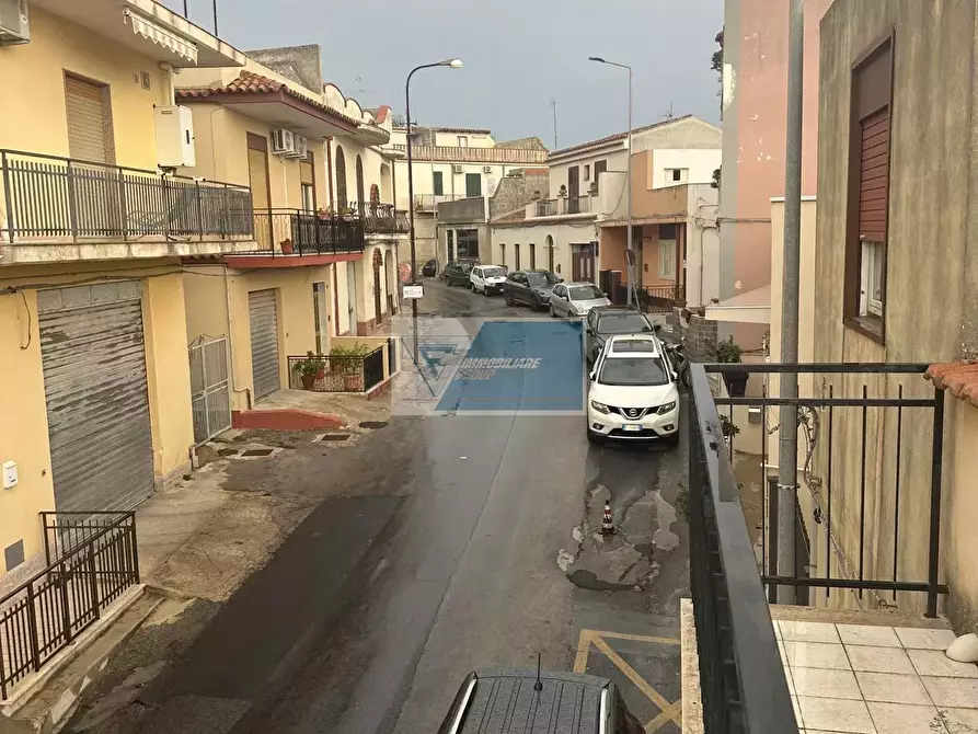 Immagine 6 di Casa trifamiliare in vendita  a Noto