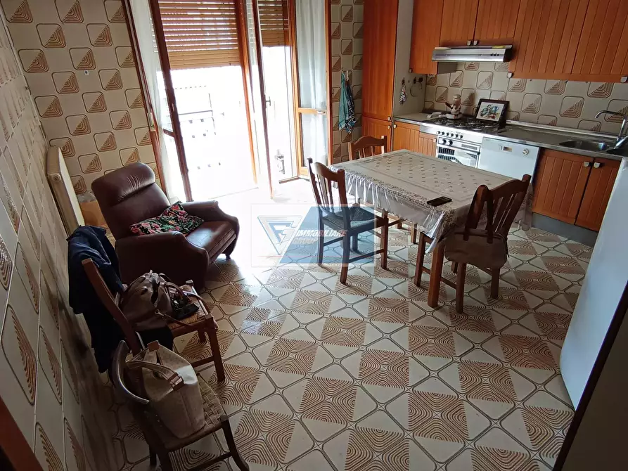 Immagine 10 di Casa trifamiliare in vendita  in Via Rattazzi a Buccheri