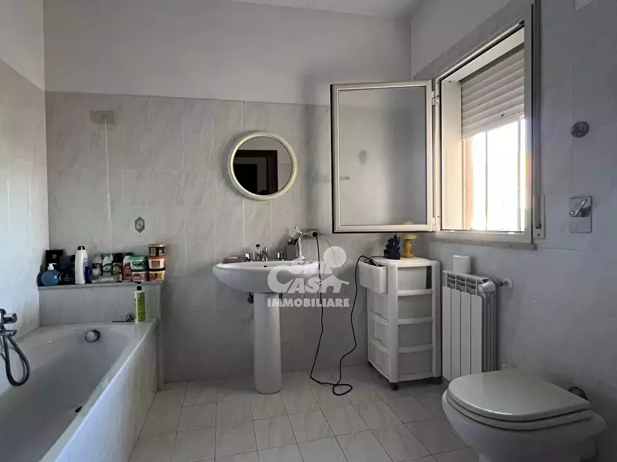 Immagine 5 di Casa trifamiliare in vendita  a Marsala