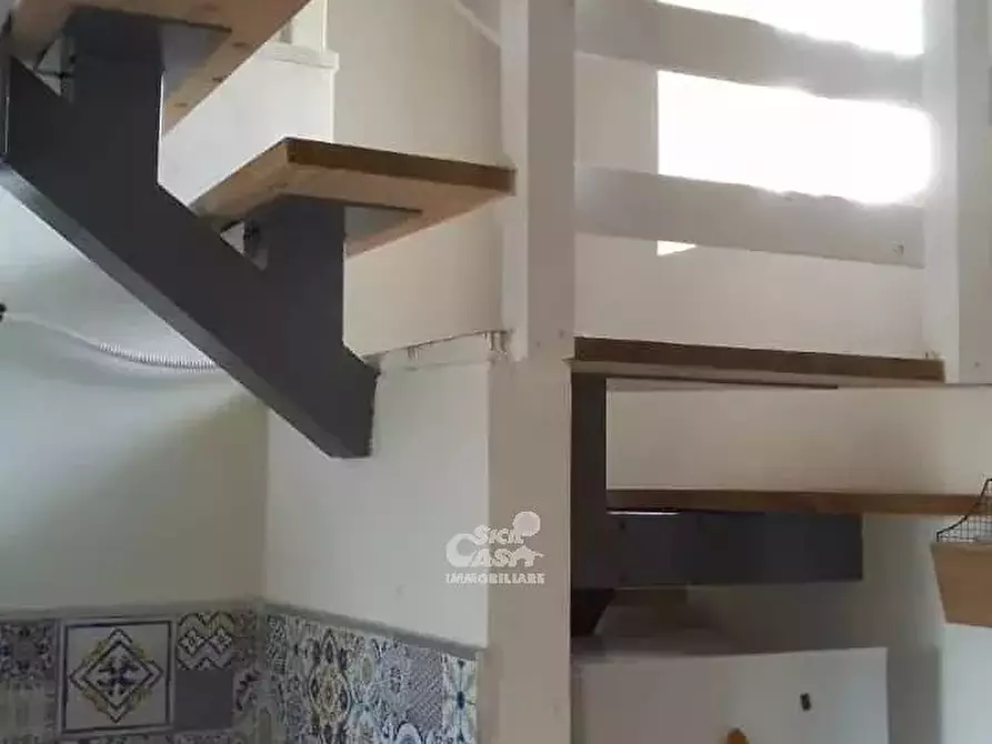 Immagine 8 di Casa trifamiliare in affitto  a Marsala
