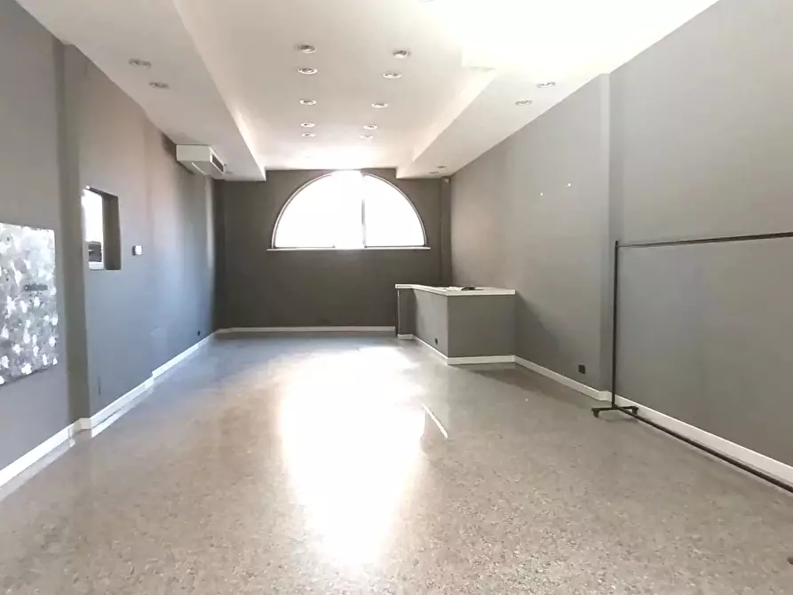 Immagine 3 di Attico in affitto  a Conegliano