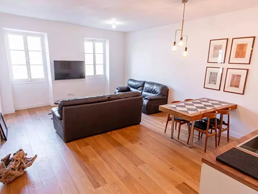 Immagine 5 di Casa trifamiliare in vendita  in Via Falerina 18 a Ventimiglia