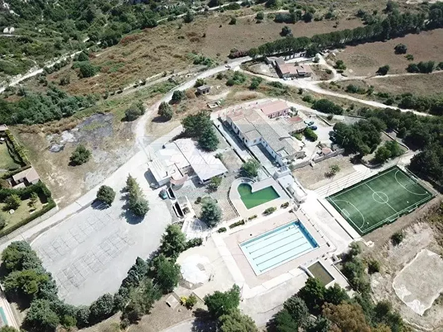 Immagine 12 di Casa trifamiliare in vendita  in Contrada Piano Milo a Noto