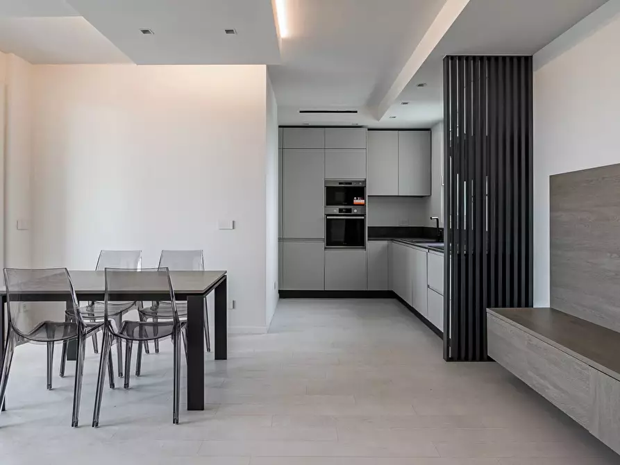 Immagine 3 di Casa trifamiliare in affitto  in via Stresa, 22. a Milano