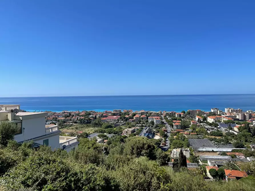 Immagine 15 di Terreno edificabile in vendita  a Bordighera