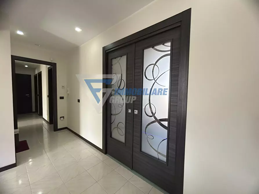 Immagine 10 di Casa trifamiliare in vendita  in Viale Scala Greca a Siracusa