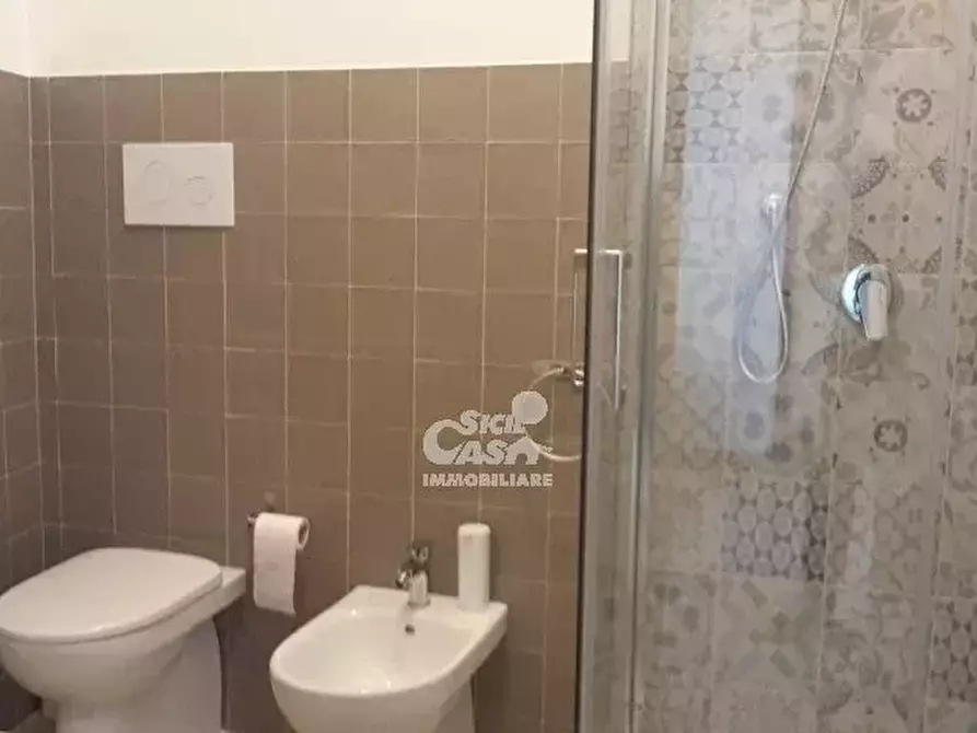 Immagine 6 di Casa trifamiliare in affitto  a Marsala